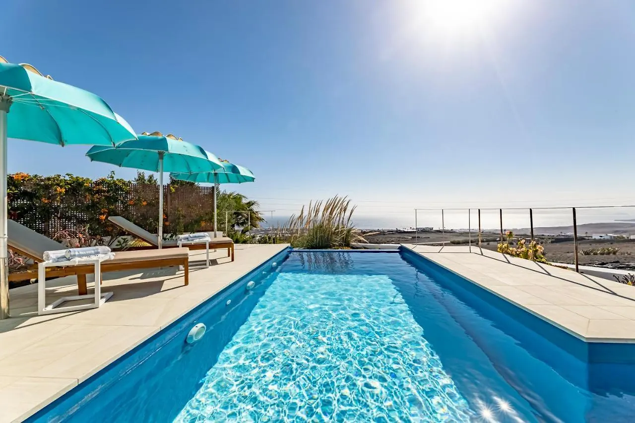 Villa Infinity: Panoramic Sea Views & Private Heated Pool Tias 0*,  Spain